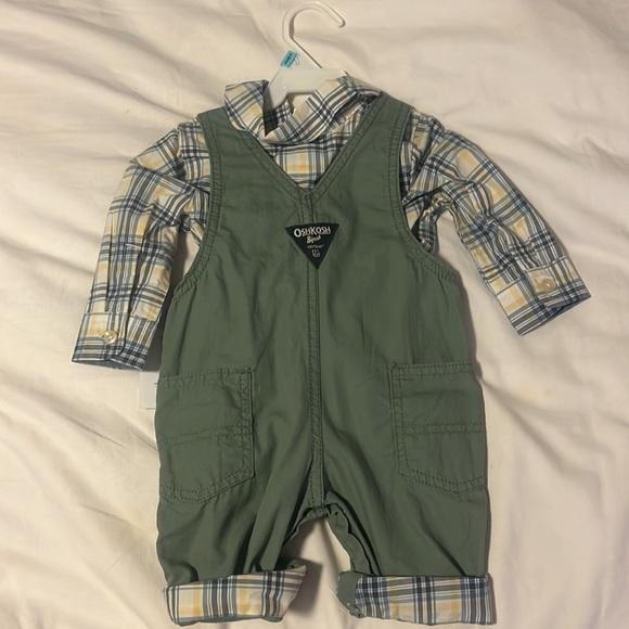 Oshkosh B’gosh Baby Overalls and Shirt - Picture 2 of 2